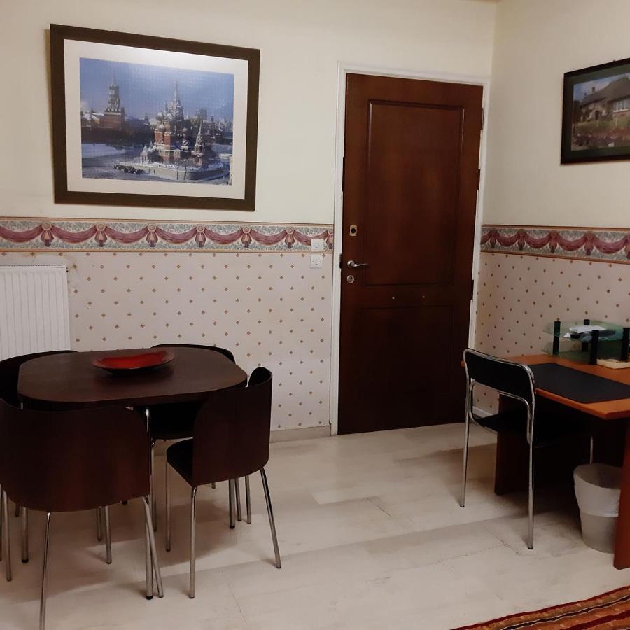 Διαμέρισμα Στο Κέντρο Της Πόλης Tripoli Exterior foto